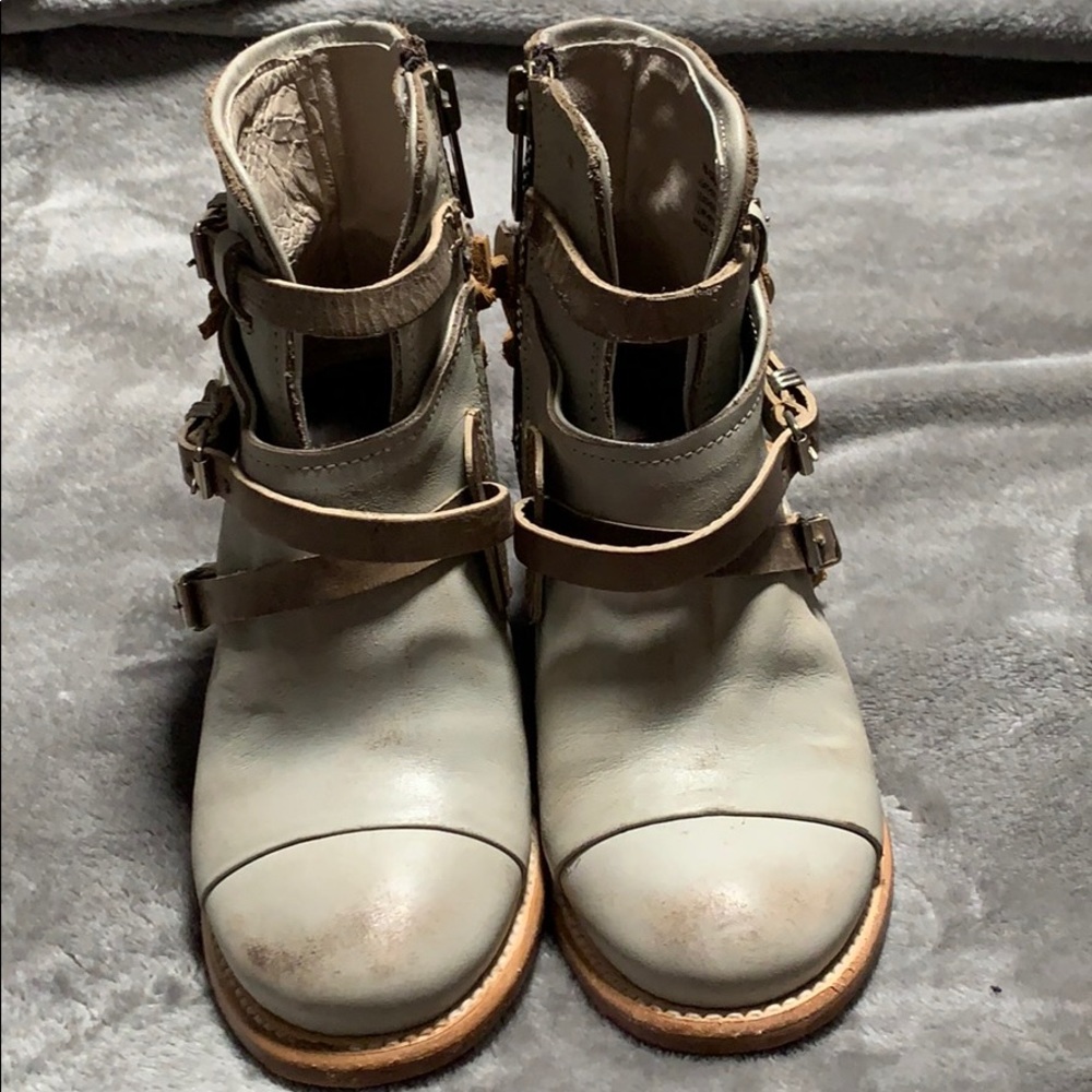 Freebird by Steven Crue Ice